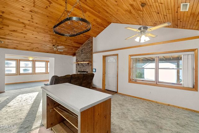 604 Sandy Valley Road, Rogersville, TN 37857