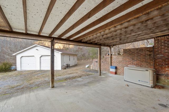 604 Sandy Valley Road, Rogersville, TN 37857