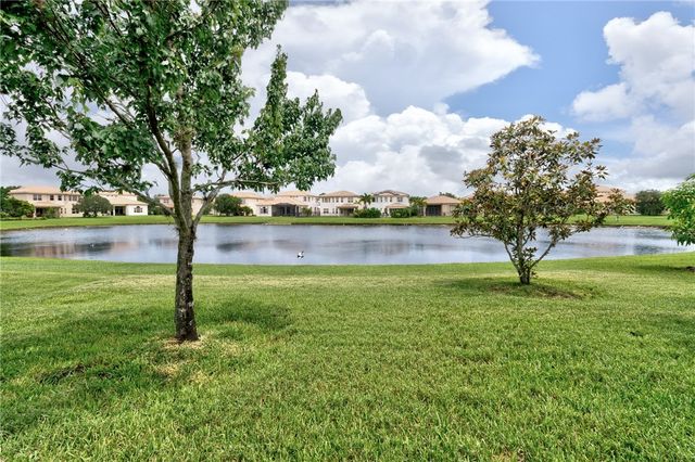 3344 Westford Circle SW, Vero Beach, FL 32968