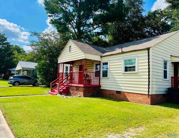 922 Windsor Street, Gadsden, AL 35903