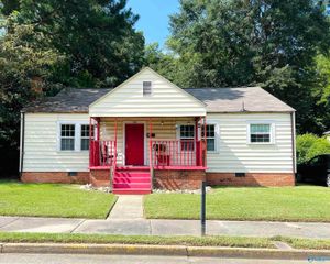 922 Windsor Street, Gadsden, AL 35903