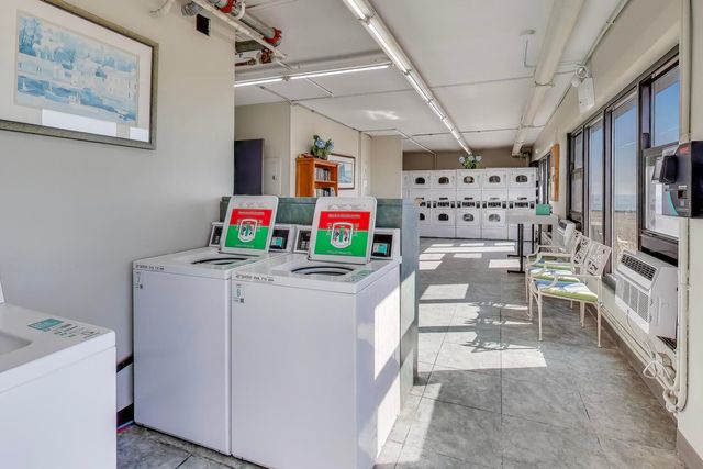 6700 S South Shore Drive 11A, Chicago, IL 60649