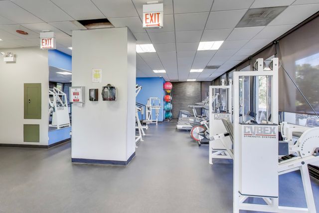 6700 S South Shore Drive 11A, Chicago, IL 60649