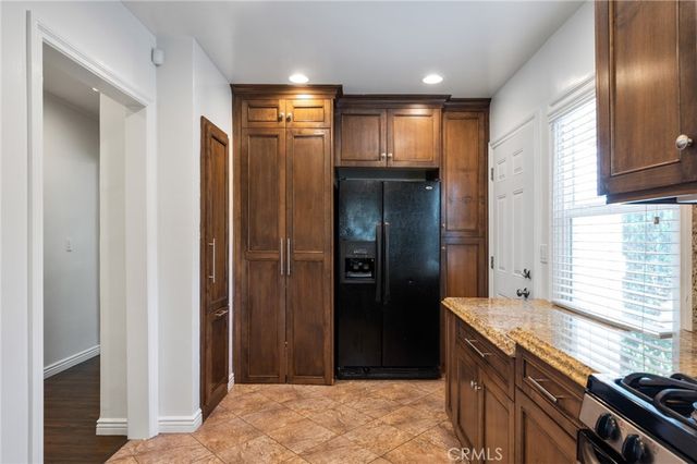 2526 Purdue, Los Angeles, CA 90064