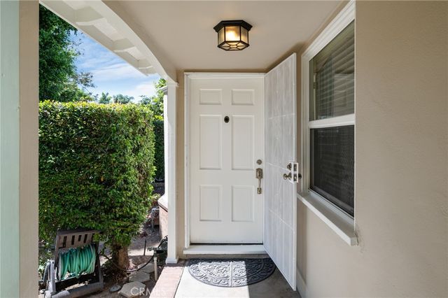 2526 Purdue, Los Angeles, CA 90064