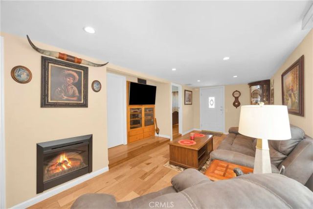 21500 Lassen St. 193, Chatsworth, CA 91311