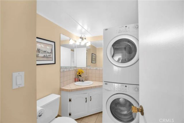 21500 Lassen St. 193, Chatsworth, CA 91311