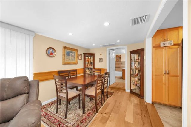 21500 Lassen St. 193, Chatsworth, CA 91311