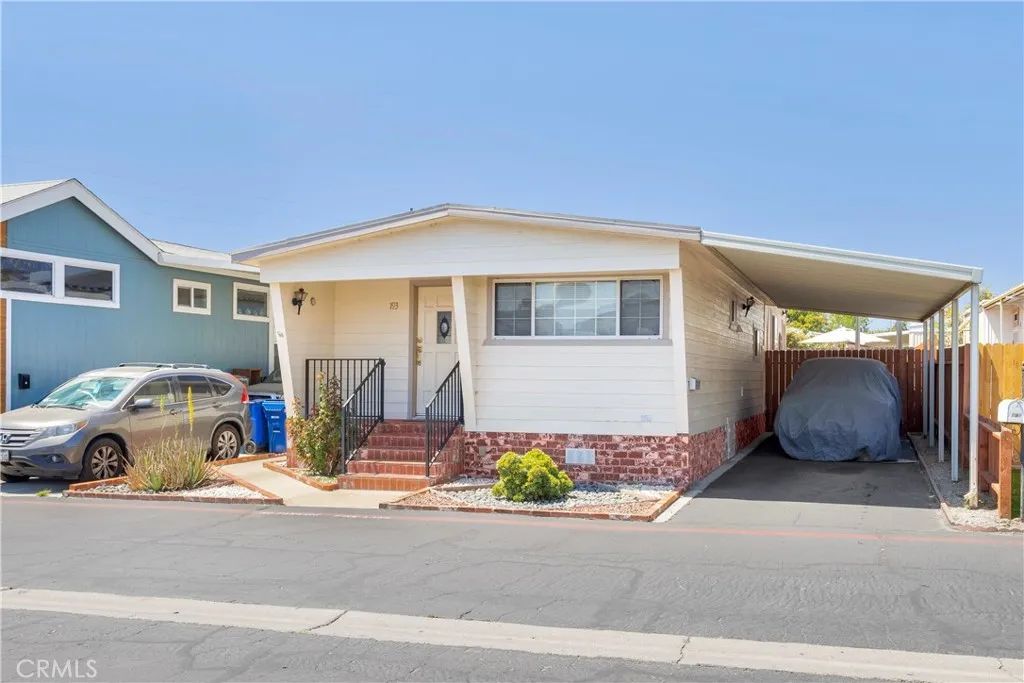 21500 Lassen St. 193, Chatsworth, CA 91311