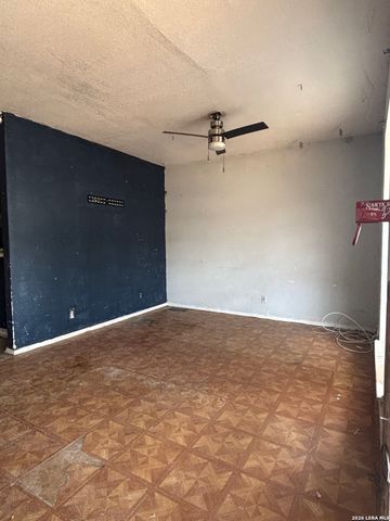 8903 PRAIRIE HILL ST, San Antonio, TX 78211
