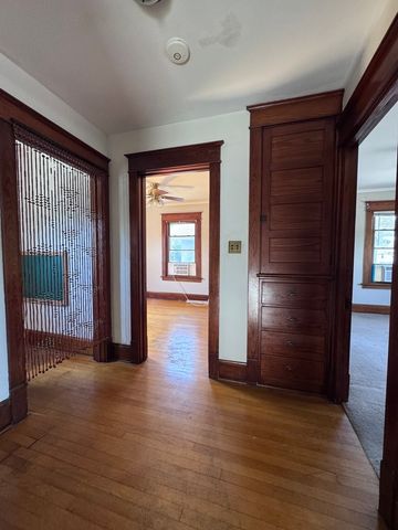 1119 38TH Street, Rock Island, IL 61201
