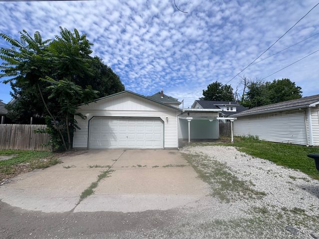 1119 38TH Street, Rock Island, IL 61201