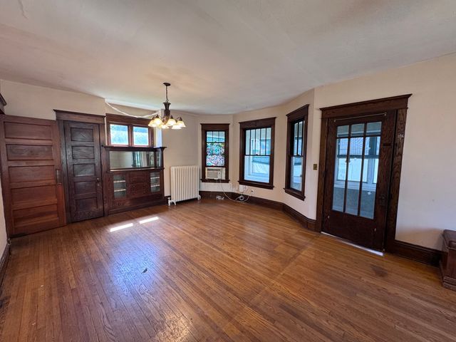 1119 38TH Street, Rock Island, IL 61201