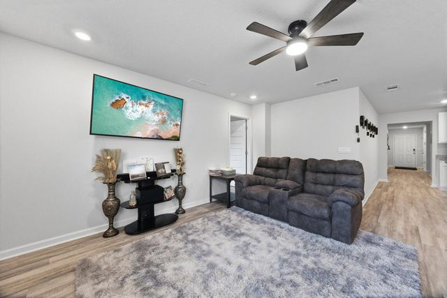 3411 Phoenix Court, Crestview, FL 32539