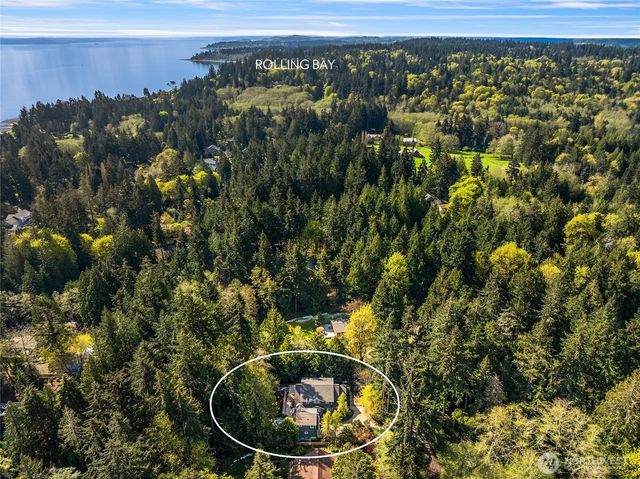 14340 Shasta Lane NE, Bainbridge Island, WA 98110