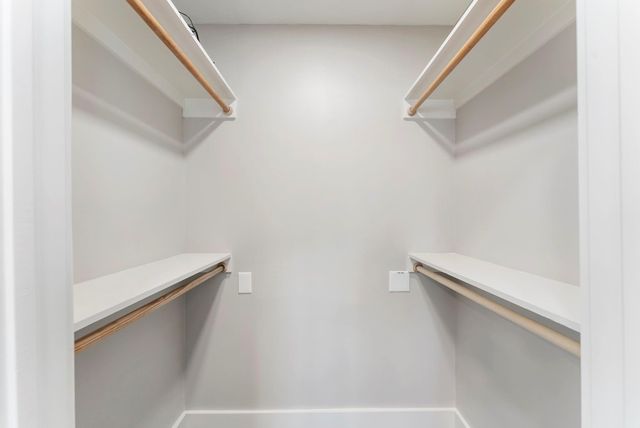 2223 Hialeah Drive, Houston, TX 77018