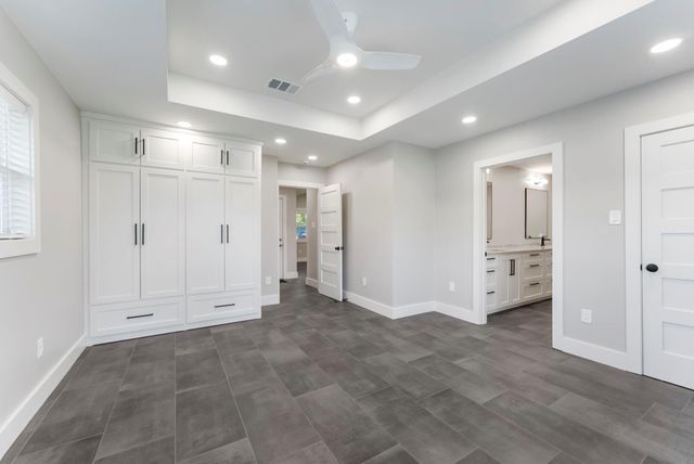 2223 Hialeah Drive, Houston, TX 77018