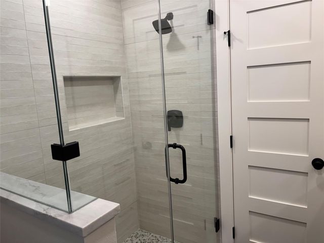 2223 Hialeah Drive, Houston, TX 77018