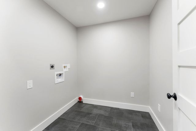 2223 Hialeah Drive, Houston, TX 77018