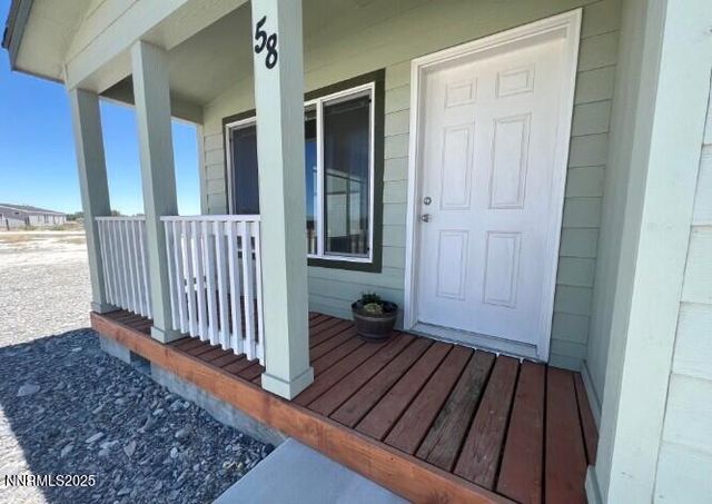 58 River Banks Court, Lovelock, NV 89419