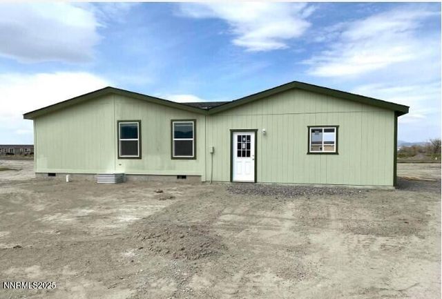 58 River Banks Court, Lovelock, NV 89419