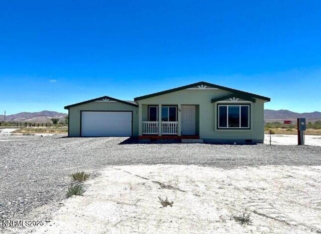 58 River Banks Court, Lovelock, NV 89419