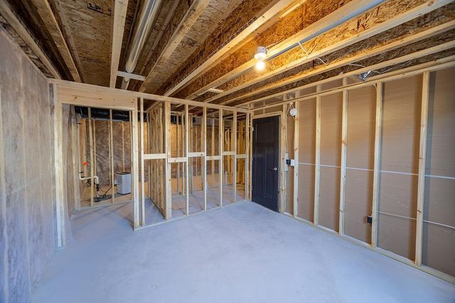 560 STILL WATERS LANE, Plover, WI 54467