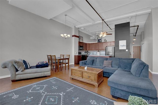 1501 Locust Street 1102, St Louis, MO 63103