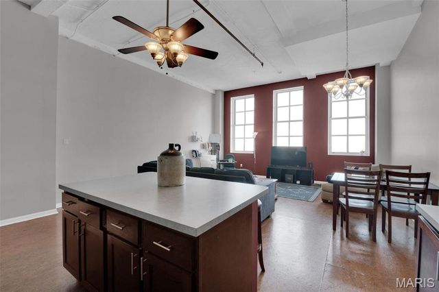 1501 Locust Street 1102, St Louis, MO 63103