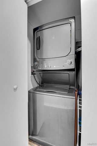 1501 Locust Street 1102, St Louis, MO 63103