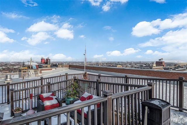 1501 Locust Street 1102, St Louis, MO 63103