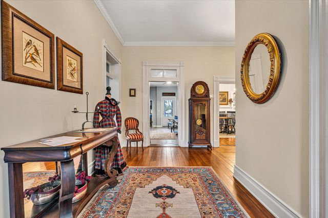 E 322 Main ST, Fincastle, VA 24090