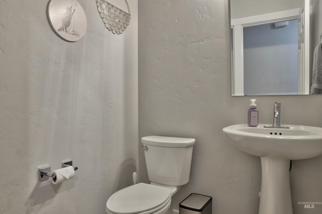 11498 W Allegro St, Nampa, ID 83651