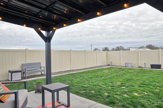 11498 W Allegro St, Nampa, ID 83651