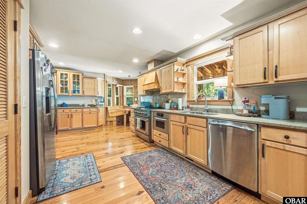 Image 11 of property listing at 389 Sea Oats Trail Lot 88, Southern Shores, NC 27949