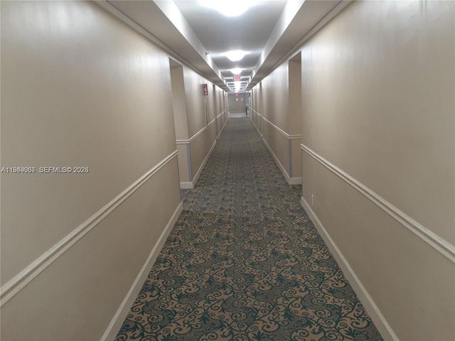 5445 Collins Ave 1425, Miami Beach, FL 33140