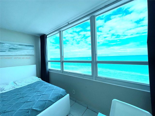 5445 Collins Ave 1425, Miami Beach, FL 33140