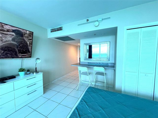 5445 Collins Ave 1425, Miami Beach, FL 33140