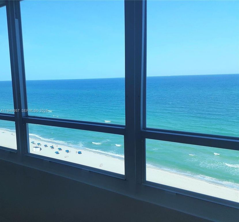 5445 Collins Ave 1425, Miami Beach, FL 33140