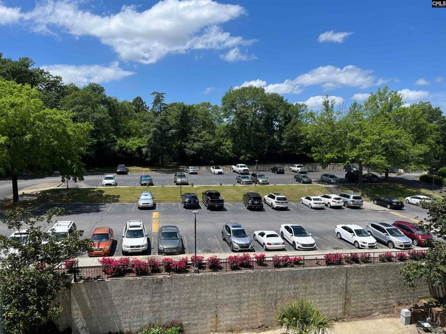 1825 St. Julian Place 15-E, Columbia, SC 29204