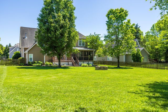 943 Cattails Drive, Ooltewah, TN 37363
