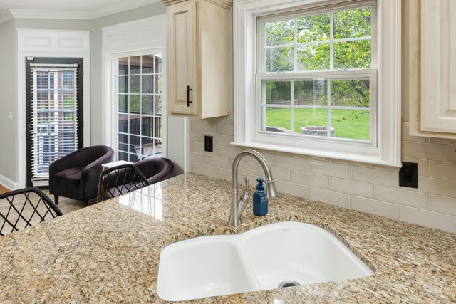 943 Cattails Drive, Ooltewah, TN 37363