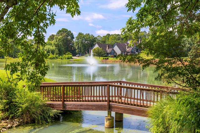 943 Cattails Drive, Ooltewah, TN 37363
