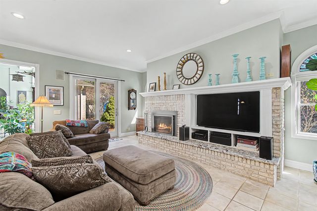 11 Cedar Hill Drive, St. Albans Town, VT 05478