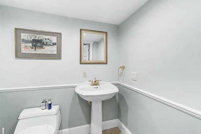 11 Cedar Hill Drive, St. Albans Town, VT 05478
