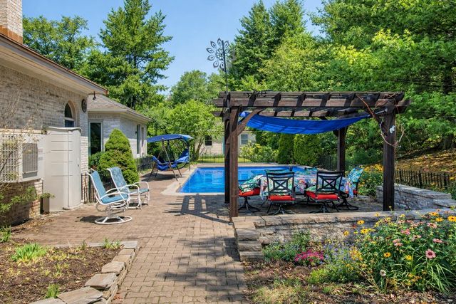 11 Cedar Hill Drive, St. Albans Town, VT 05478