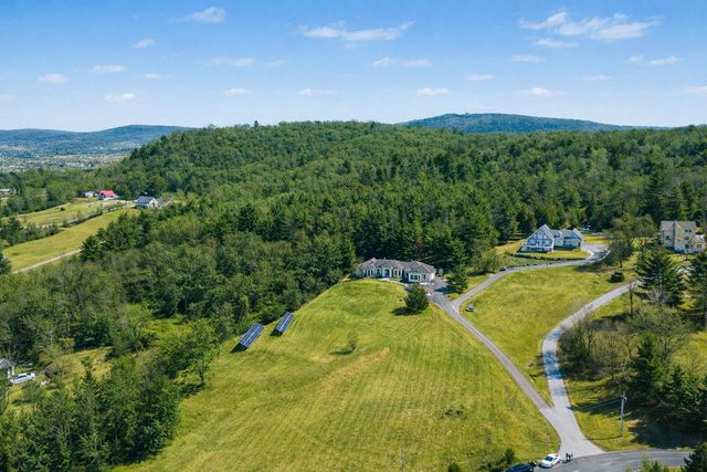 11 Cedar Hill Drive, St. Albans Town, VT 05478
