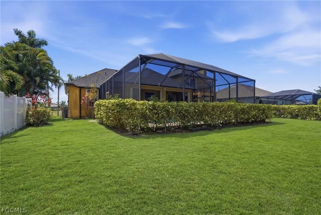 1415 Mohawk PKWY, Cape Coral, FL 33914