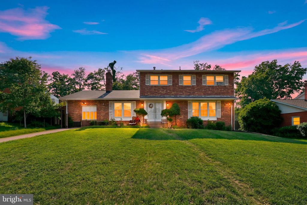 4108 WYNNWOOD DR, Annandale, VA 22003