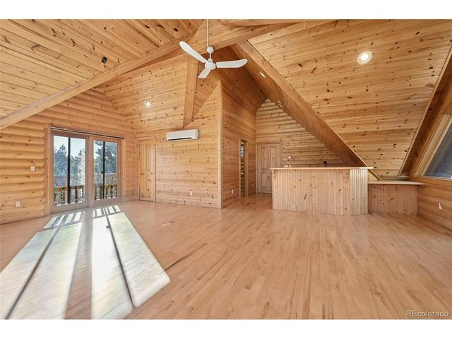 7415 W US Highway 24, Cascade, CO 80809